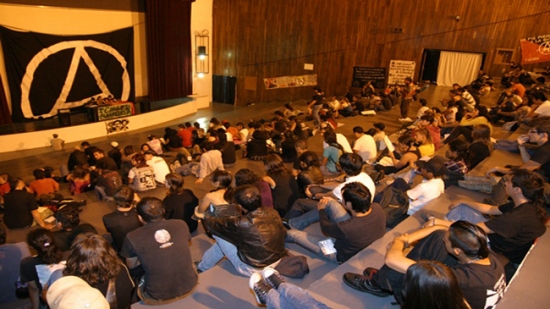 Urgente a todxs lxs libertarixs: se retoma auditorio &quot;Che Guevara&quot;