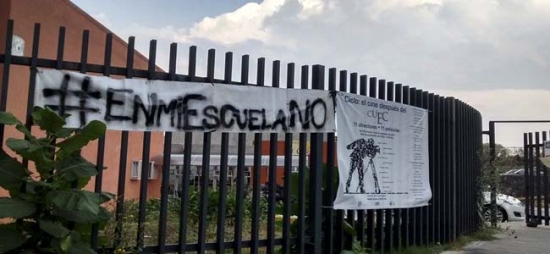 Alumnos toman dirección del CUEC, por hostigamiento.