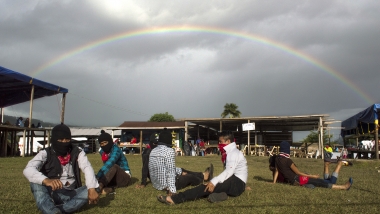 7 colores iluminan el CompArte Zapatista