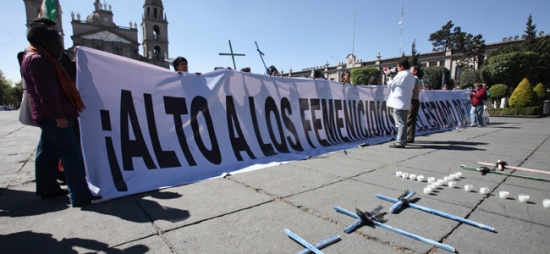 Crecen feminicidios en México, revista Contralínea.