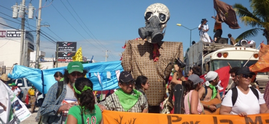¡Miles en Cancún por la justicia climática! Vía Campesina