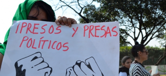 Marcha del CCH- Vallejo al Reclusorio Norte exigiendo la libertad de lxs presxs del 1DMX