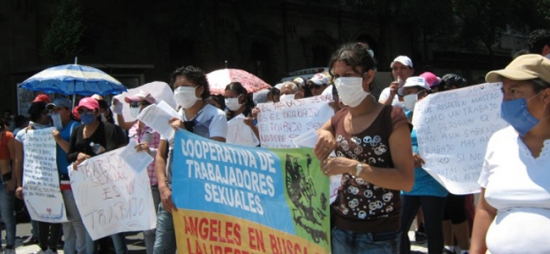 Respeto total al trabajo sexual: La Brigada Callejera en  la calle el 1&deg; de mayo