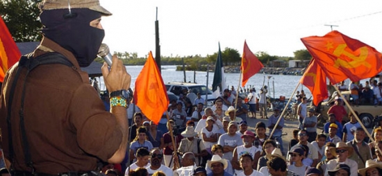 En el muelle de San Blas ¡la otra va!