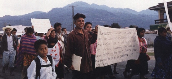 Libertad y respeto a la sociedad civil indígena.