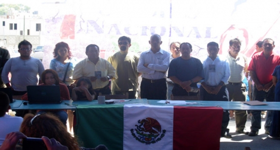 &iexcl;&iexcl;&iexcl;&iexcl;Rompiendo Cadenas y Haciendo Surcos.....Firmes y Dignos!!!!