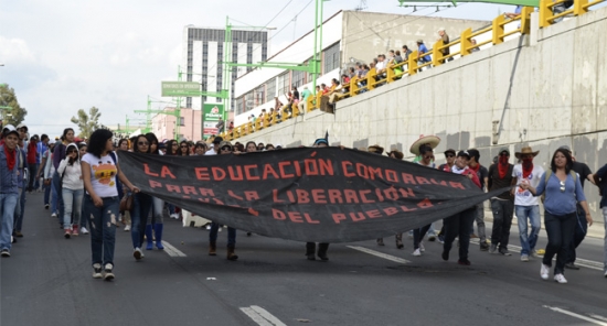 DENUNCIA URGENTE: REPRESIÓN EN LA NORMAL DE TIRIPETIO