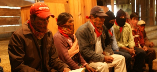 La caravana internacional visita la comunidad de Cruzton