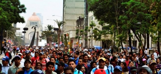 Vámonos patria a caminar, yo te acompaño.