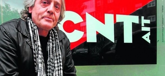 Amadeu Casellas pone fin a su huelga de hambre.