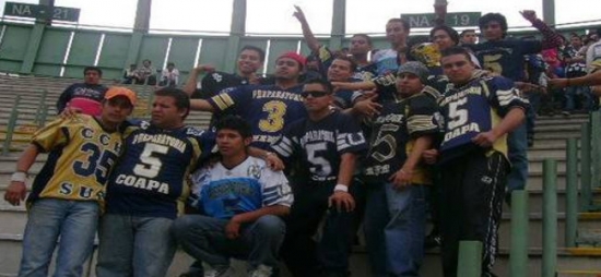 Grupos porriles agraden a estudiantes, 7 heridos, 2 de gravedad